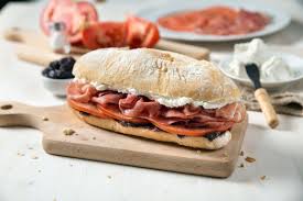 Check spelling or type a new query. Panino Washington Prosciutto Crudo Formaggio Caprino Pomodoro Pate Di Olive Nere Ricette Cibo Ricette Italiane