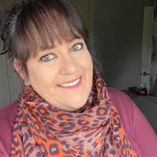 Something has just dropped 🥳😜 Who wants to see 👀👀