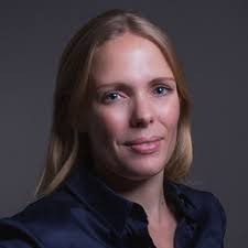 Sarah Geiger's Instagram, Twitter & Facebook