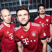 Camisas de futebol do santos e outros produtos oficiais do peixe aqui na futfanatics. Namorada Academico Excepcional Todos Os Uniformes Do Bayern De Munique Corinnaobrien Com