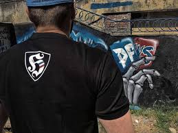 The irriducibili lazio is the most influential ultras group in the curva nord of s.s. Wisla Krakow Koszulka Hooligans Xxl 7610911246 Oficjalne Archiwum Allegro