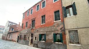 Scopri subito migliaia di annunci di privati, agenzie e costruttori e trova la tua futura casa su subito.it Venezia Occasioni In Centro Storico La Regione Vende 22 Appartamenti