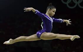 Ginasta flávia saraiva, a 'gigante' de 1,35m, desponta como promessa para as olimpíadas de 2016. Flavia Saraiva A Pequena Que Desceu De Um Pe De Goiaba Para Subir Na Barra Olimpica Esportes El Pais Brasil
