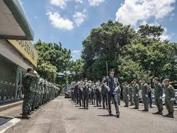 國軍桃園總醫院 longtan township photos •. å…©æ®‰è·é£›å®˜ç§»éˆæ¡ƒåœ'ç¸½é†«é™¢åš´å¾·ç™¼ç»èŠ±æ‚¼å¿µä¸¦æ…°å•å®¶å±¬