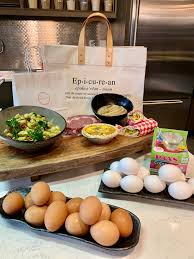 Pick up an easter carryout meal to feed the whole family. Tampa Bay Restaurants Offering Easter Meals To Go