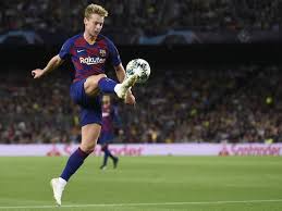 De toekomst is aan frenkie de jong, maar het heden bij barcelona nog lang niet. Barcelona Confirm Frenkie De Jong S Injury No Date Fixed For His Return Football News