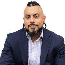 Carlos Eleutice's Instagram, Twitter & Facebook