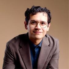 3 years at Dell 💻 I blinked and somehow… three years went by. In that  time, I've learned more than I expected, questioned a lot, worked with  truly brilliant and kind people,