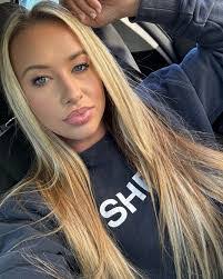 Shawna Drake's Instagram, Twitter & Facebook