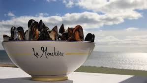 Moules Marinieres Portail Officiel Des Iles De La Madeleine Serving Bowls Tableware Bowl