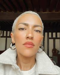 “Sorry Bro” in a #romantic way🫰🏽#saintvalentin day is a capitalist day.