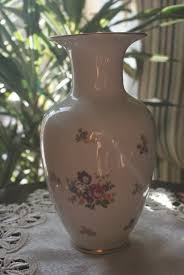 'fine china from germany' is a 20 letter phrase starting with f and ending with y. Reichenbach German Democratic Republic Porcelain Vase Collectors Weekly
