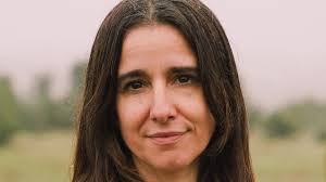 Fernanda Orazi, actriz, directora y dramaturga: El teatro está muy ligado a  la experiencia de la muerte