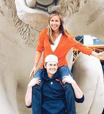 Jeffrey petry (born december 9, 1987) is an american professional ice hockey defenseman currently playing for the montreal canadiens of the. Nhl Wives And Girlfriends Jeff And Julie Petry Source