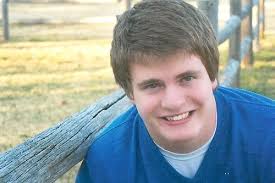 St. Joseph grad preaches perseverance in classroom