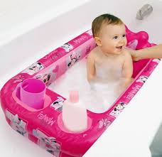 In fact, every bath time can be a special time for bonding with your newborn.cooing, singing, talking. How To Give Bath In Bathtub To Newborn Baby Home Special