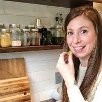 21 Foodies Share Their Favorite Peach Smoothie Recipes