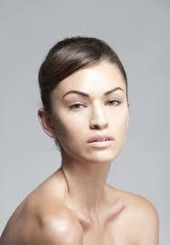 Allie Meier's Instagram, Twitter & Facebook