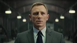 The director of James Bond seeks damages of 3.5 million dollars