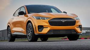 Check specs, prices, performance and compare with similar cars. Ford Mustang Mach E Gt Samt Performance Edition Daten Und Preise Auto Motor Und Sport