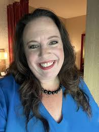 I'm excited to be in Charlotte today speaking at the Canopy Realtors Expo!  I've already the pleasure of being interviewed for a podcast with Canopy's  president-elect Joan Goode. Getting ready to do