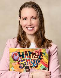 Amanda Chacon's Instagram, Twitter & Facebook