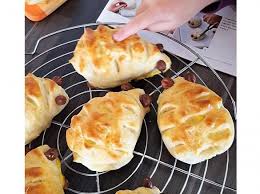 Susse Hefe Igelchen Rezept In 2020 Rezepte Lebensmittel Essen Essen
