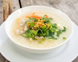 Some dishes that contained the material component of turmeric curry and soup for example, precisely to give a yellow color to the dish. 15 Resep Bubur Ayam Spesial Di Indonesia Dijamin Bikin Ketagihan