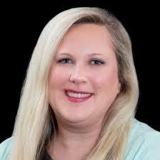 Kellie Winter's Instagram, Twitter & Facebook