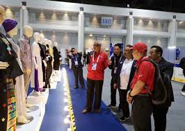 Datuk seri fadillah yusof berkata sejumlah 131 projek dilaksanakan di bawah kementerian itu dengan 111 projek telah disiapkan bernilai rm3.955 bilion. Asc 2018 Kementerian Yakin Peserta Negara Penuhi Sasaran 10 Emas Utusan Borneo Online