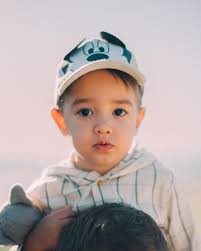 Roma Onufriychuk (@romafx) • Instagram photos and videos