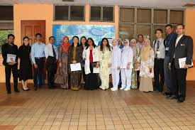 Care for women and children. Kementerian Pembangunan Wanita Keluarga Dan Masyarakat