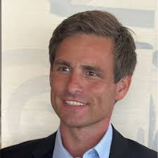 Keith Sterling's Instagram, Twitter & Facebook