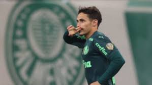 Giro de notícias sobre o cruzeiro. Jogador Palmeiras