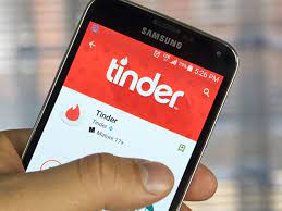 The most recently added feature is a collaboration with tragos (the latino party card game) which acts as an ice breaker, using common. 5 Fantastic Tricks Pakistanis Can Use To Get 10x More Matches On Tinder