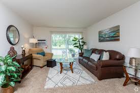 Down the street from the blue moon and lombardino's. Apartments For Rent Near University Of Wisconsin At Madison Madison Wi Student Housing Apartments Com