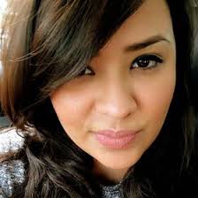 Mitzy Reyes (mitzybee23)