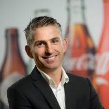 Ikke noe problem å levere brusautomat til kunde som stiller så godt  forberedt.