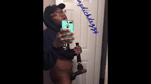 HUGE CUMSHOT WITH THE MAGIC WAND ATTACHMENT