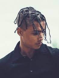 Triangle box braids are an alternative of the box braids, where the hair is sectioned into triangles instead of boxy ones. 11 Awesome Box Braid Hairstyles For Men In 2021 The Trend Spotter