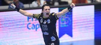 În primul meci, tigroaicele pierduseră la nouă goluri diferență, în grupele principale ale ligii campionilor. Last Time Where Could Cristina Neagu Come He Has A Very Good Offer Csm May Lose The Best Player In The World Www Sport Ro