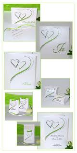Frisches Grun Ist Trend Und Immer Edel Fur Die Hochzeitspapeterie Hochzeitspapeterie Hochzeitseinladung Herzen Karte Hochzeit Hochzeit Hochzeitseinladung