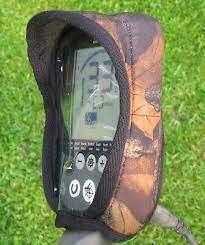 Add years of life to your coil with this enhanced protection minelab 11 dd coil cover for equinox detectors. Minelab Equinox Metal Detector Camo Neoprene Control Box Cover With Sunshade Ebay