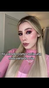 Dulce Calvillo's Instagram, Twitter & Facebook