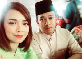 Pelakon fasha sandha meluahkan rasa kesal menerusi akaun peribadi instagramnya. Fasha Sanda Diperli Suami Nora Danish Kisah Dunia