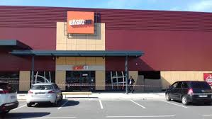 Deze zijn verspreid over nederland (202), belgië (188), luxemburg (10), frankrijk (390) en spanje (38). Un Homme Interpelle Apres L Incendie De Basic Fit A Chambly