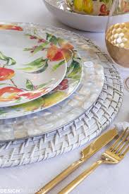 Creative place cards, bold linens and unexpected china all come together to make these wedding table setting ideas shine. Insanely Gorgeous Informal Table Setting Ideas On A Budget
