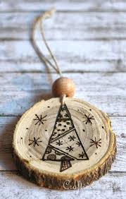 Diy Inspiration For Wood Burning Tool And Giveaway Diy Beautify Creating Beauty At Home Christmas Wood Handmade Christmas Ornaments Handmade Christmas