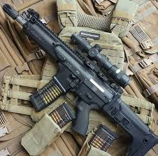 Fn Scar With Kinetic Development Group Sas Scar Stock Https Kineticdg Com Product Sas Scar Adaptable Stock Black Guns Military Guns Badass Guns
