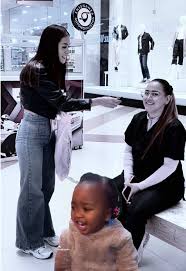 Hoy estuvimos en Soacha 💕 pero la dinámica será en toda Bogotá 👌 ¿Qué tal  le quedó? 😻♥️ #lipojeans👖😍 #lipojeans #lipojeanspushup #soacha #regalos